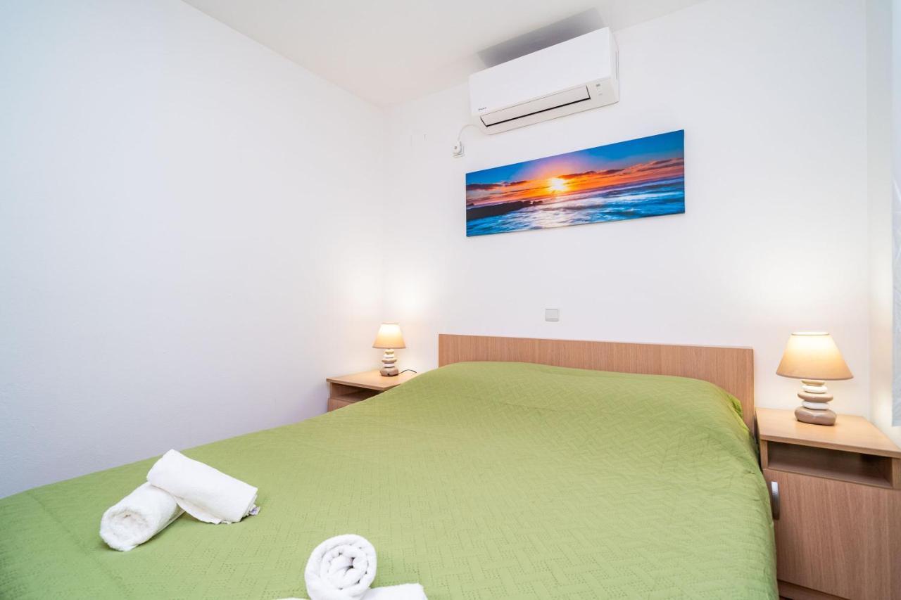Central Apartment With Terrace Dubrovnik Ngoại thất bức ảnh