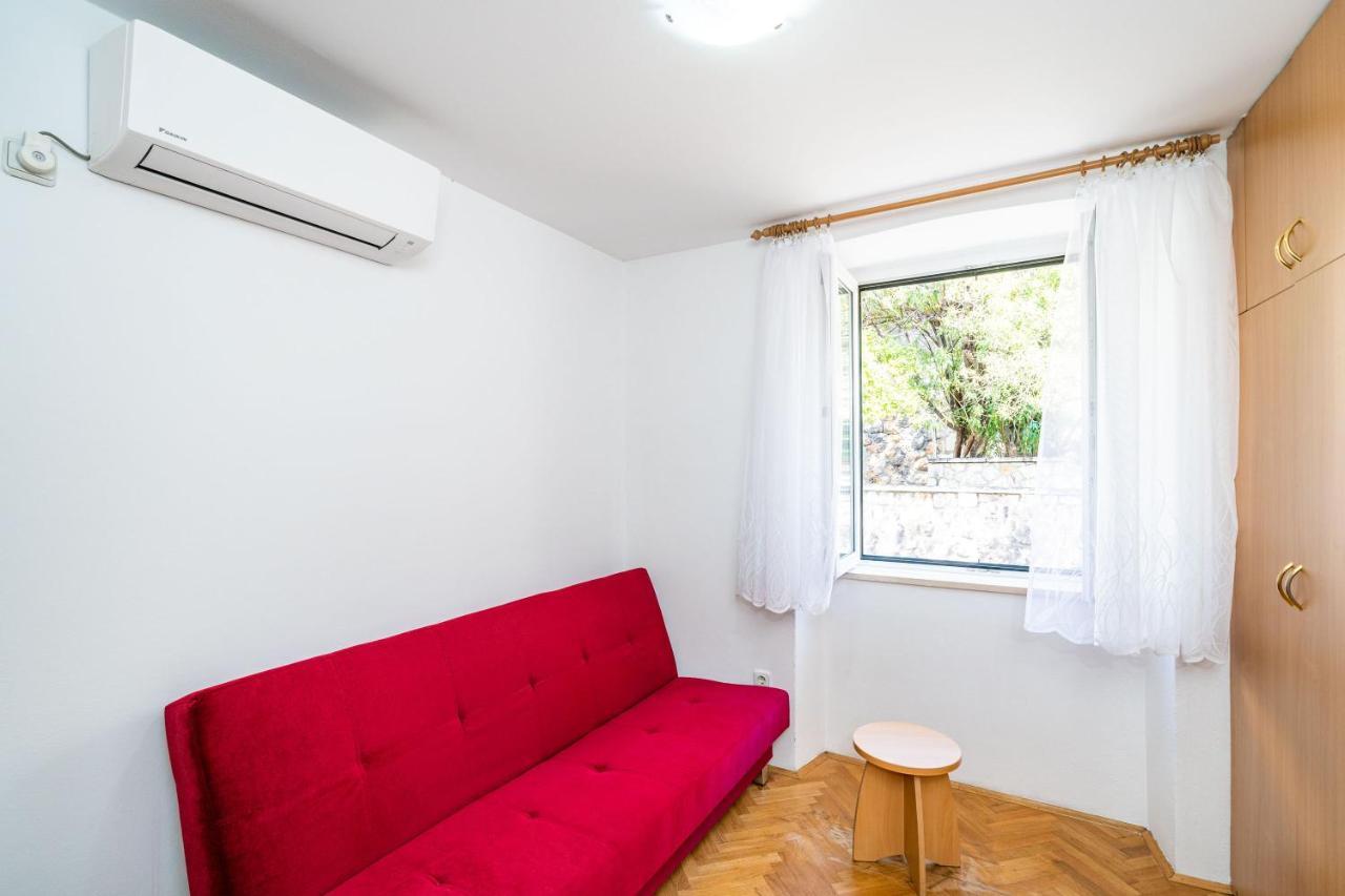 Central Apartment With Terrace Dubrovnik Ngoại thất bức ảnh